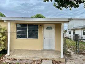 1436 Nw 24th Ter - Photo 1 of 1