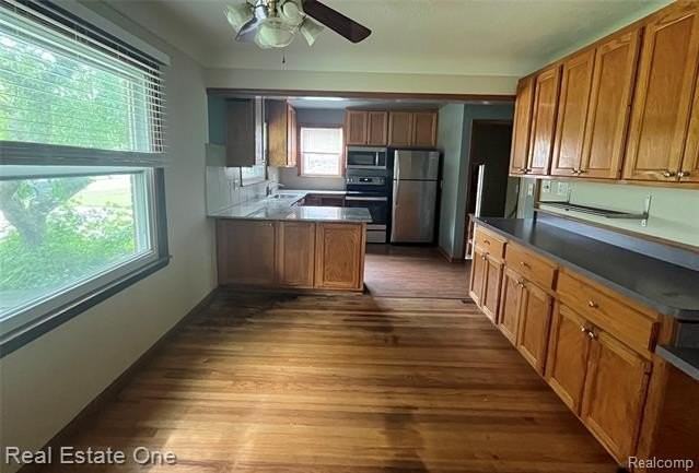 10053 Royal Grand - Photo 5 of 25