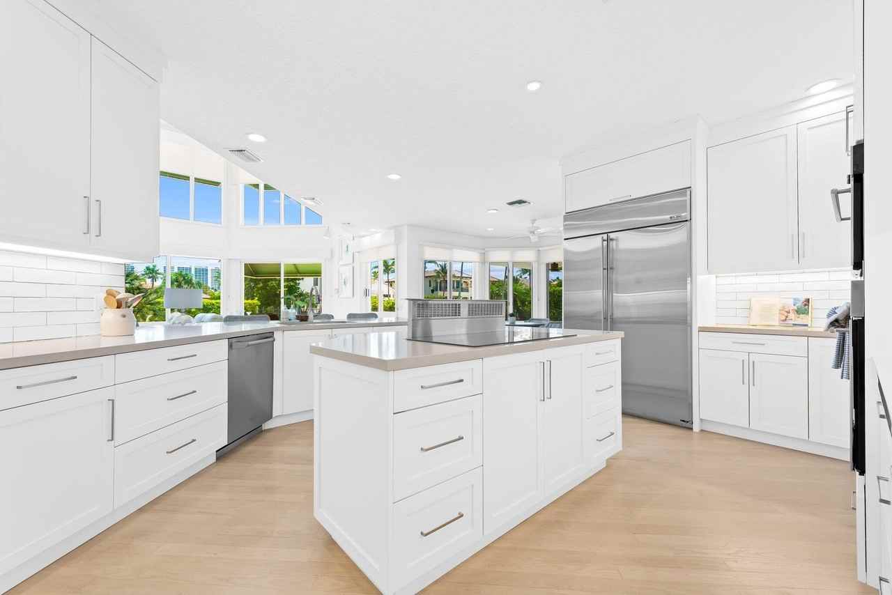 396 E Coconut Palm Rd - Photo 7 of 50