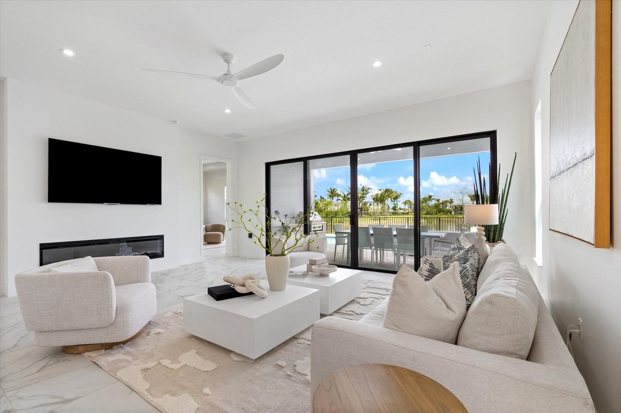 12466 Solana Bay Cir - Photo 4 of 25