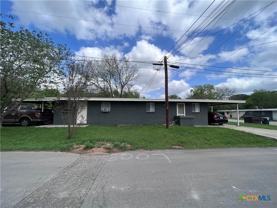 1011 Hackberry St #B - Photo 1 of 1
