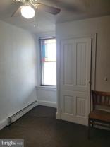 835 W Marshall St #6 - Photo 1 of 1