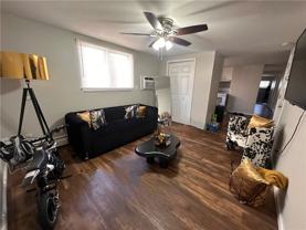 1015 3rd Ave #4 - Photo 1 of 1