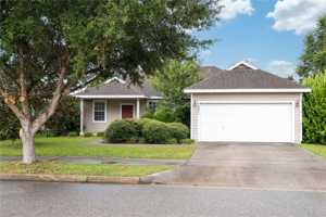 featured image of 7601 Sw 87th Ter