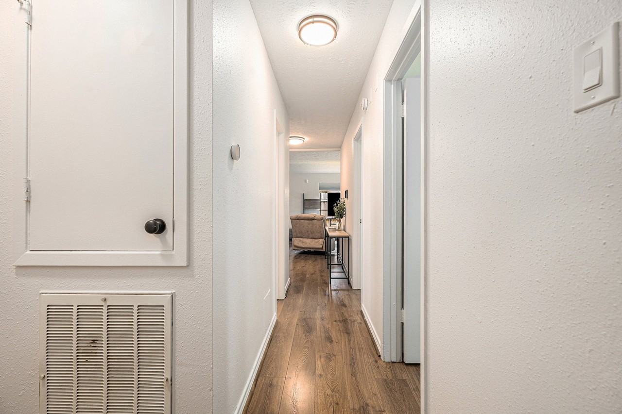 2513 Harpers Ferry Dr - Photo 7 of 29