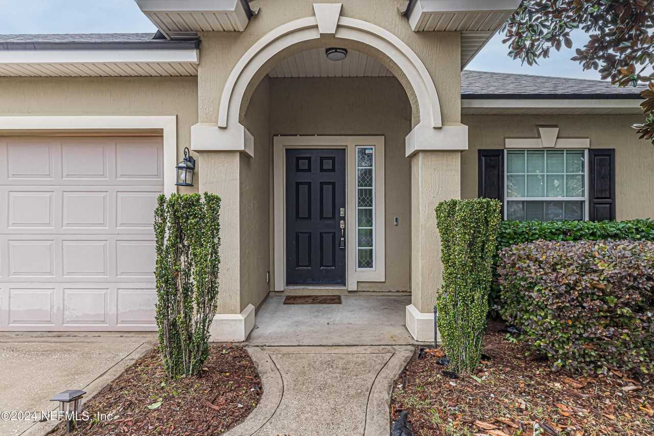 3174 Hidden Meadows Court - Photo 4 of 40