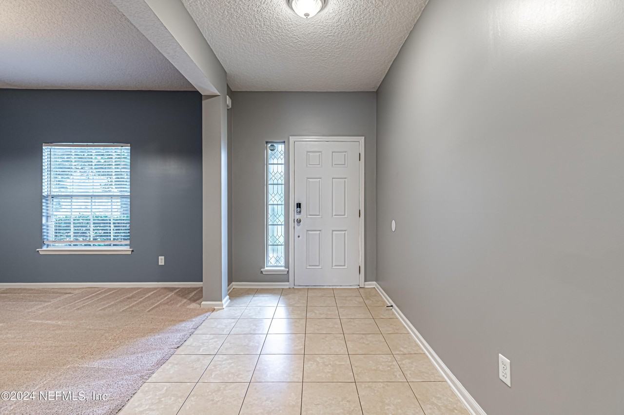 3174 Hidden Meadows Court - Photo 6 of 40