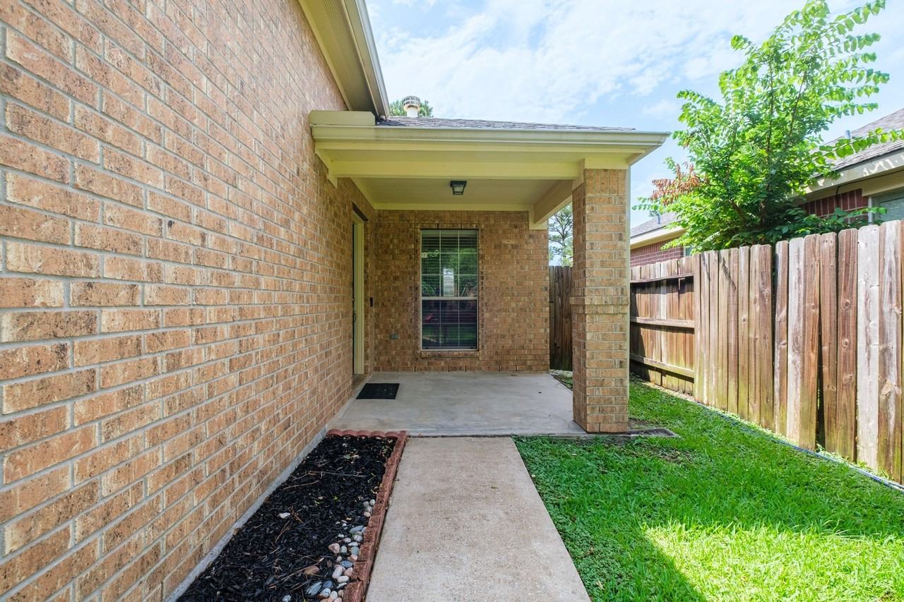 1234 Halls Brg - Photo 4 of 36