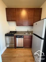 1164 N Dearborn St #411 - Photo 1 of 1