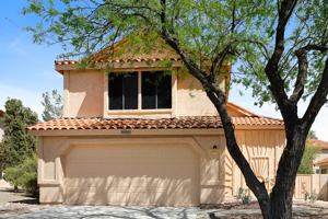 featured image of 8892 N Lessing Ct