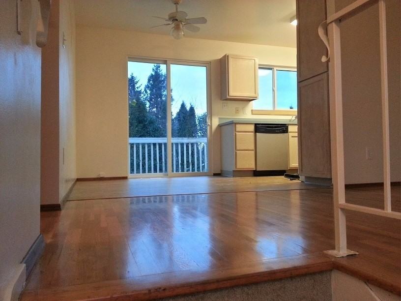 14608 Se 19th Pl - Photo 6 of 13