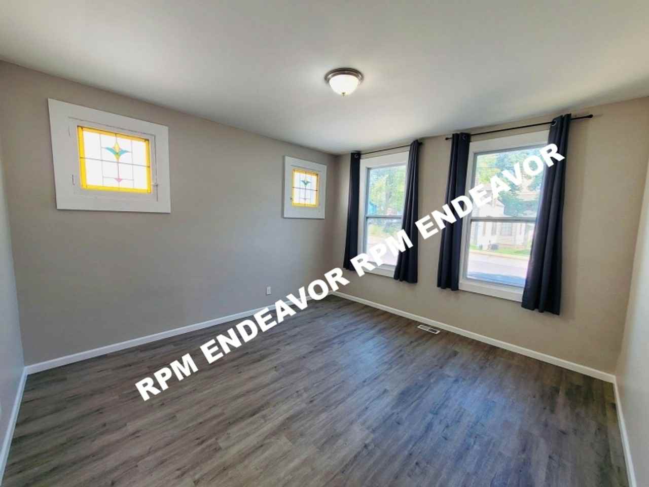 130 Horn Ave - Photo 3 of 21