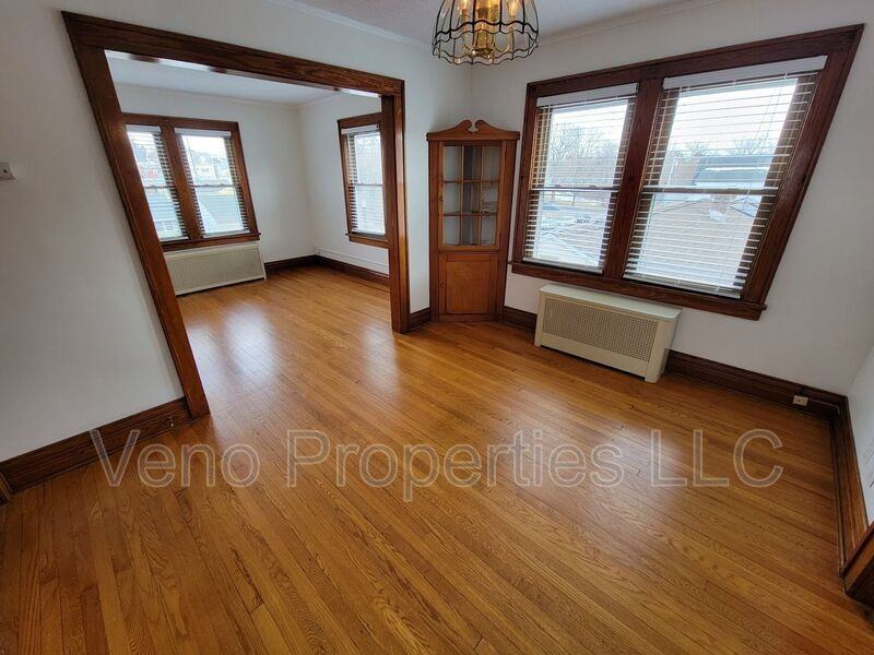 800 Chestnut St #2 - Photo 6 of 20