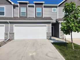 1105 Nw 33rd Ln - Photo 1 of 1