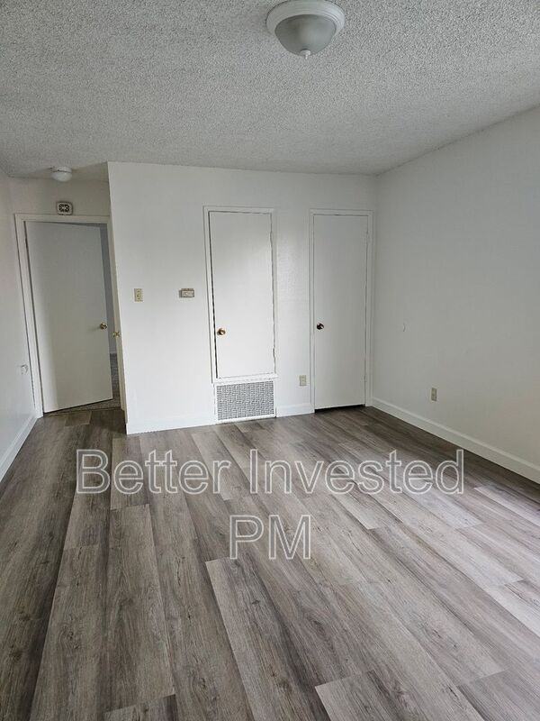 304 Cooper Ln #D - Photo 2 of 11