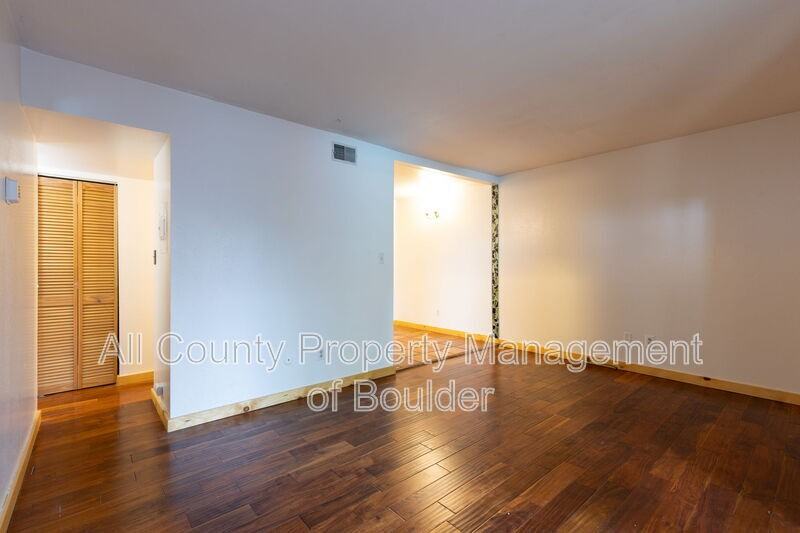 1111 Maxwell Ave #115 - Photo 4 of 14