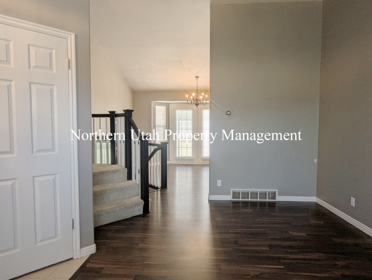 4936 Glasmann Way - Photo 2 of 26