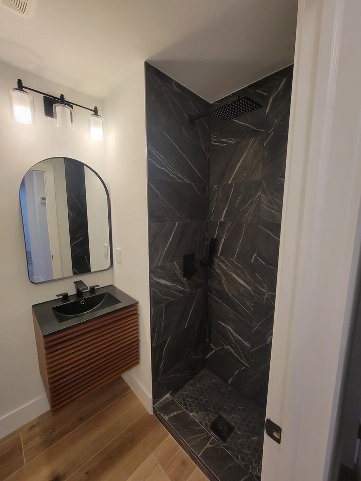 9442 Nw 65th St #D5 - Photo 4 of 15