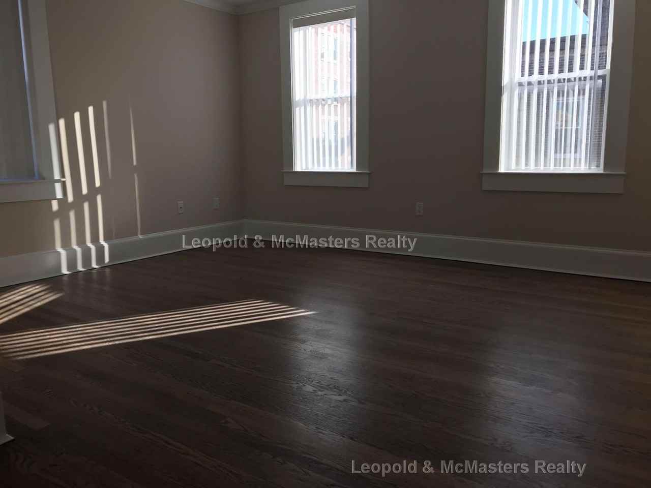 21 Short St #3 - Photo 2 of 12