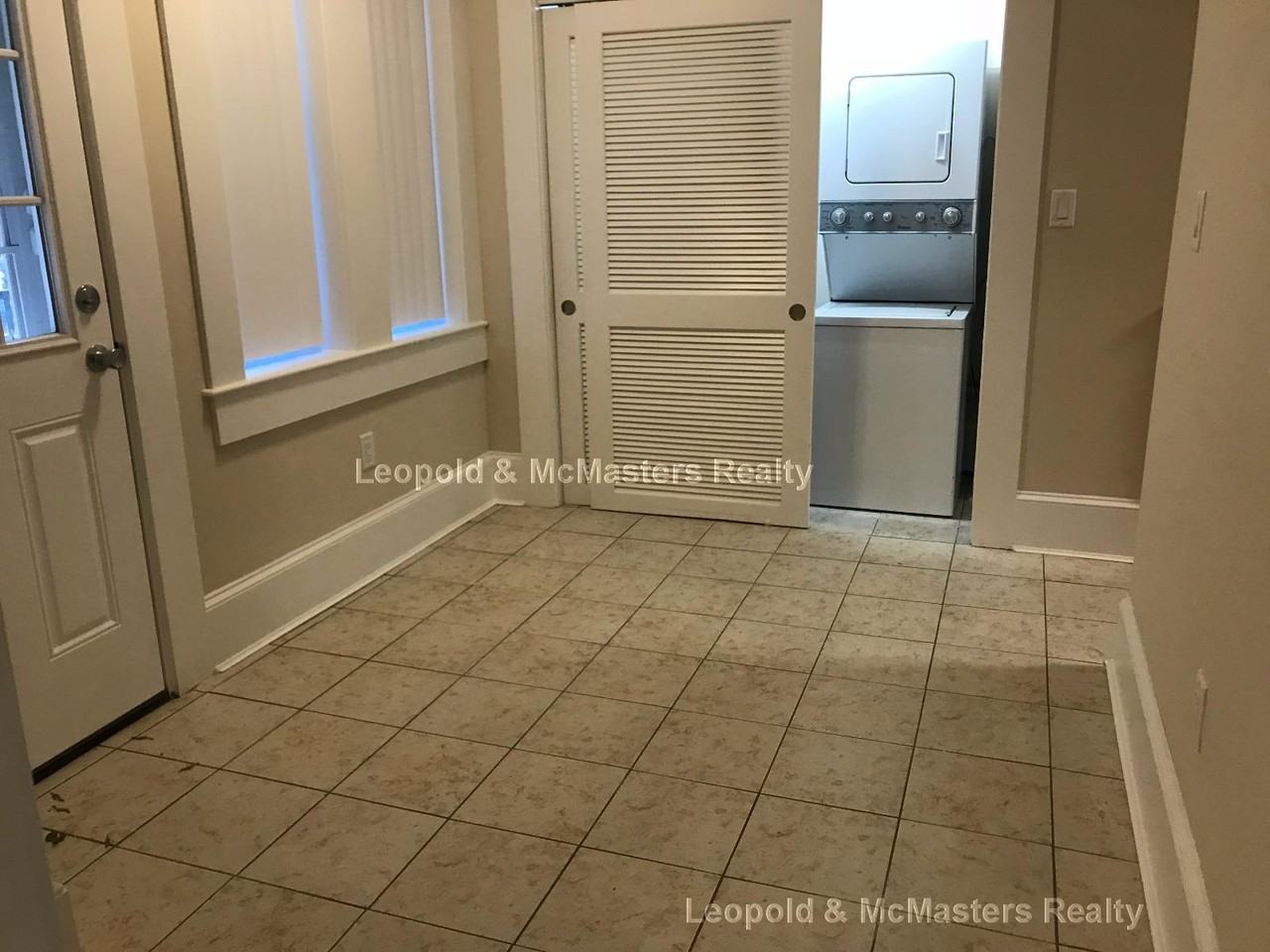 21 Short St #3 - Photo 6 of 12