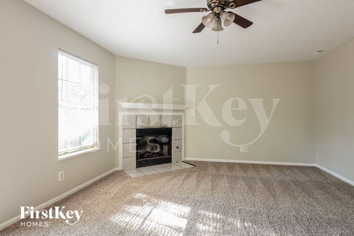 3922 Gray Arbor Dr - Photo 2 of 16