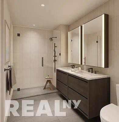 E Houston St #3G - Photo 3 of 10