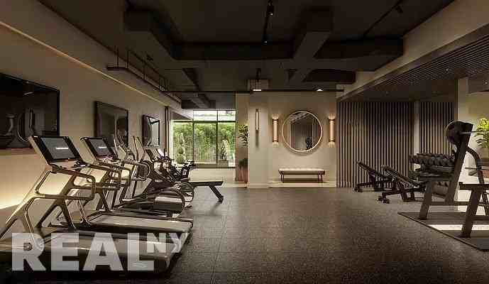 E Houston St #4A - Photo 6 of 10