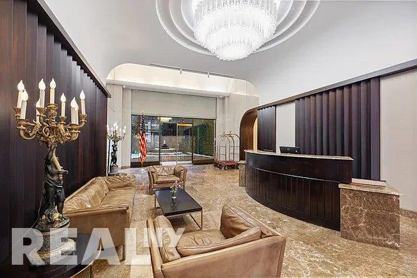 E 44th St #12F - Photo 6 of 7