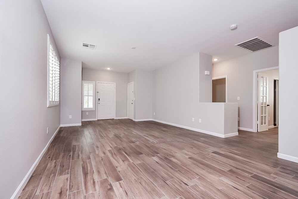 8508 Last Point Ave - Photo 4 of 16