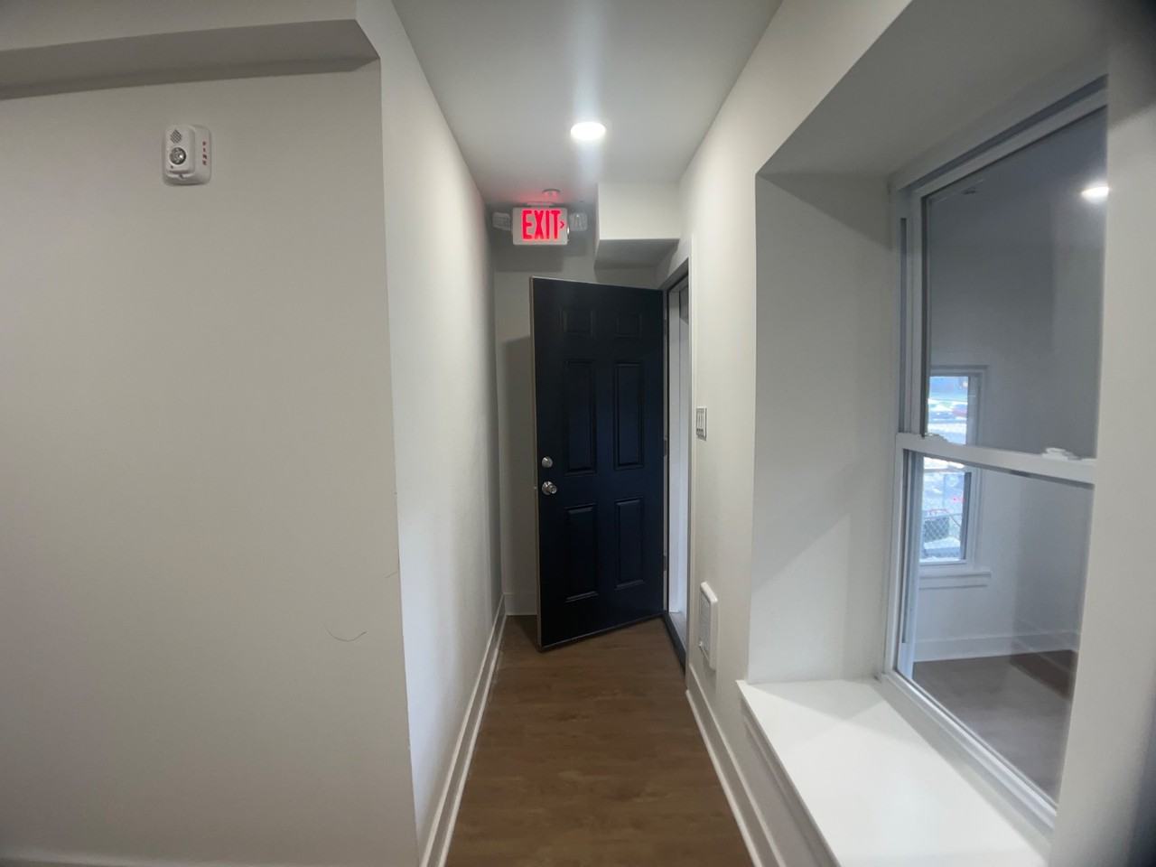 812 W Roosevelt Blvd - Photo 5 of 27