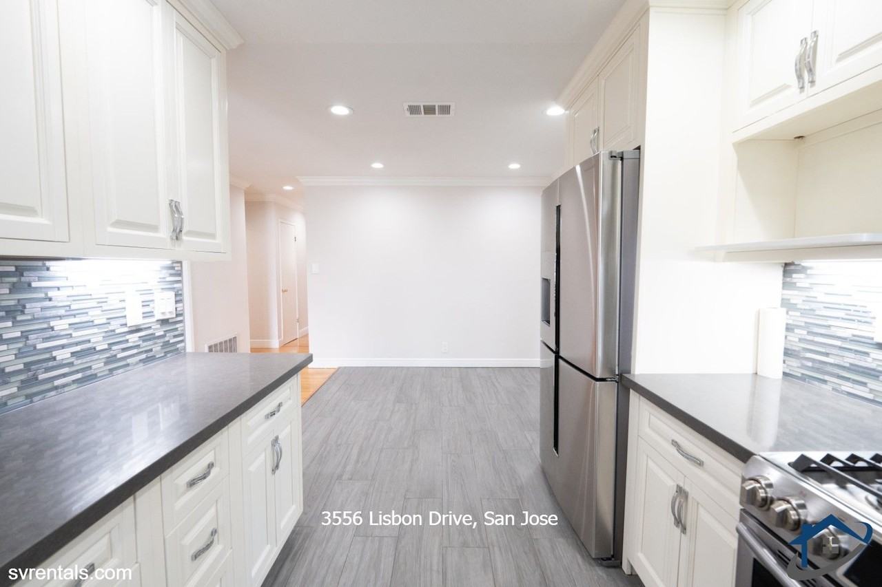 3556 Lisbon Drive - Photo 3 of 25