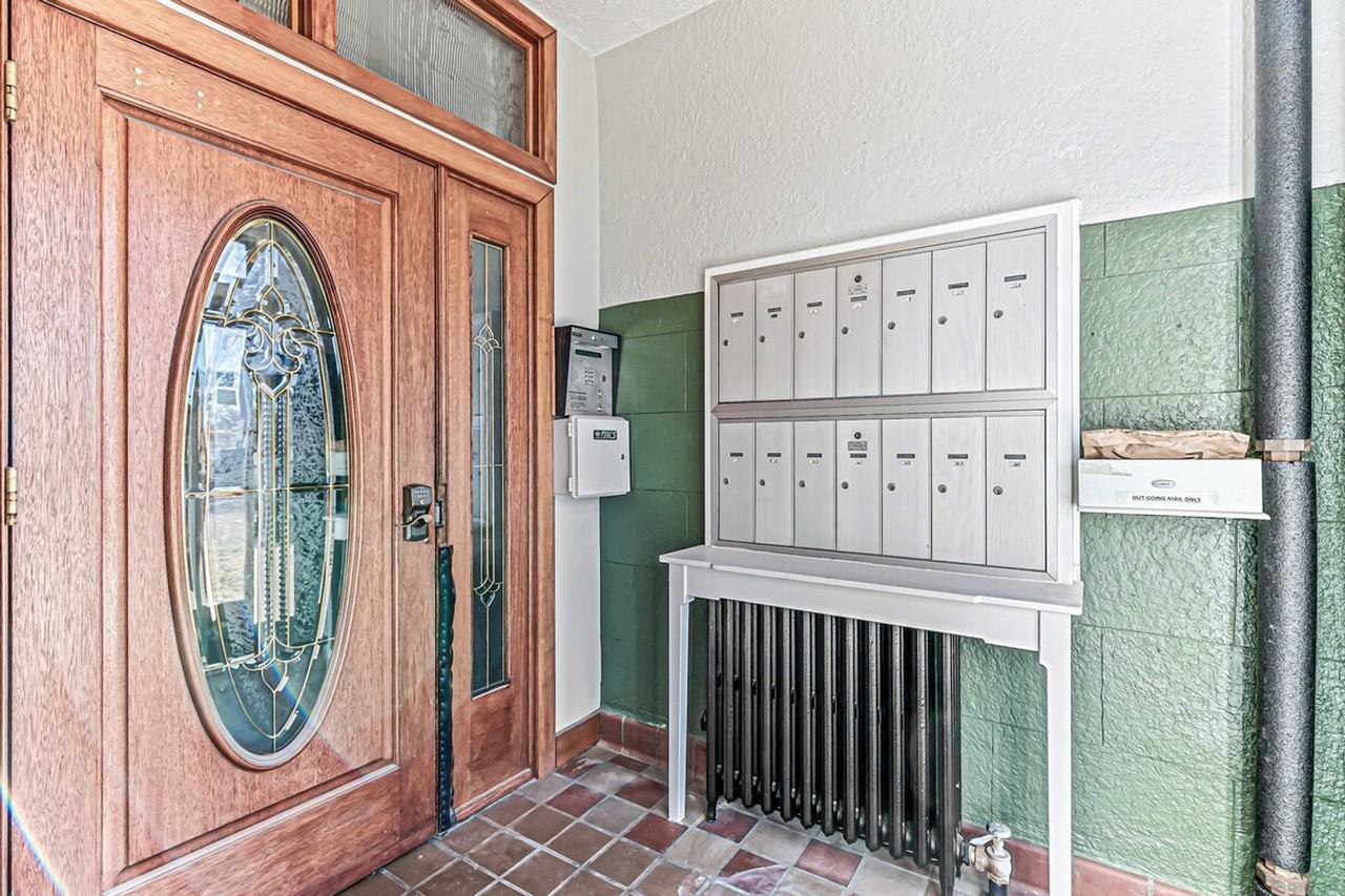 1666 Detroit St #1026262P - Photo 4 of 28