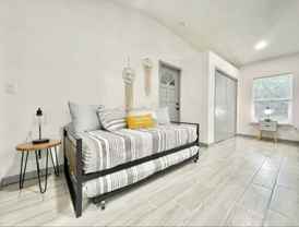 1221 Corbett Ln - Photo 1 of 1