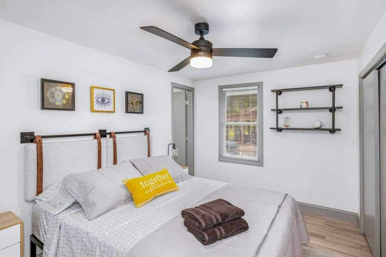 1629 N Goldenrod Rd #1094202P - Photo 7 of 32