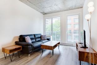 1070 Boulevard René-Lévesque Ouest - Photo 1 of 1