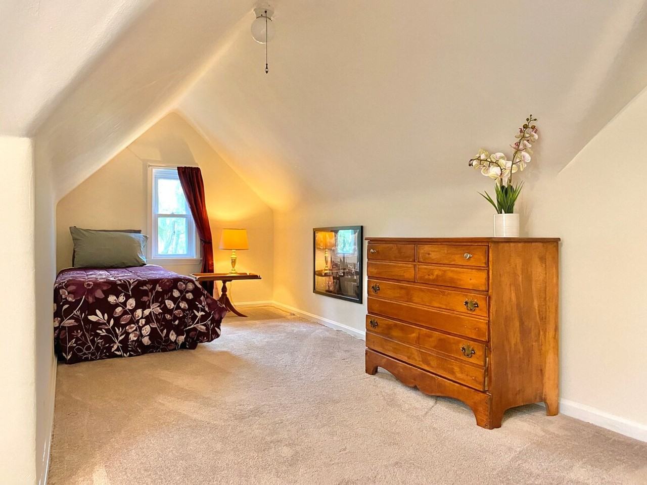 3649 Berkeley Rd #1234730P - Photo 7 of 33