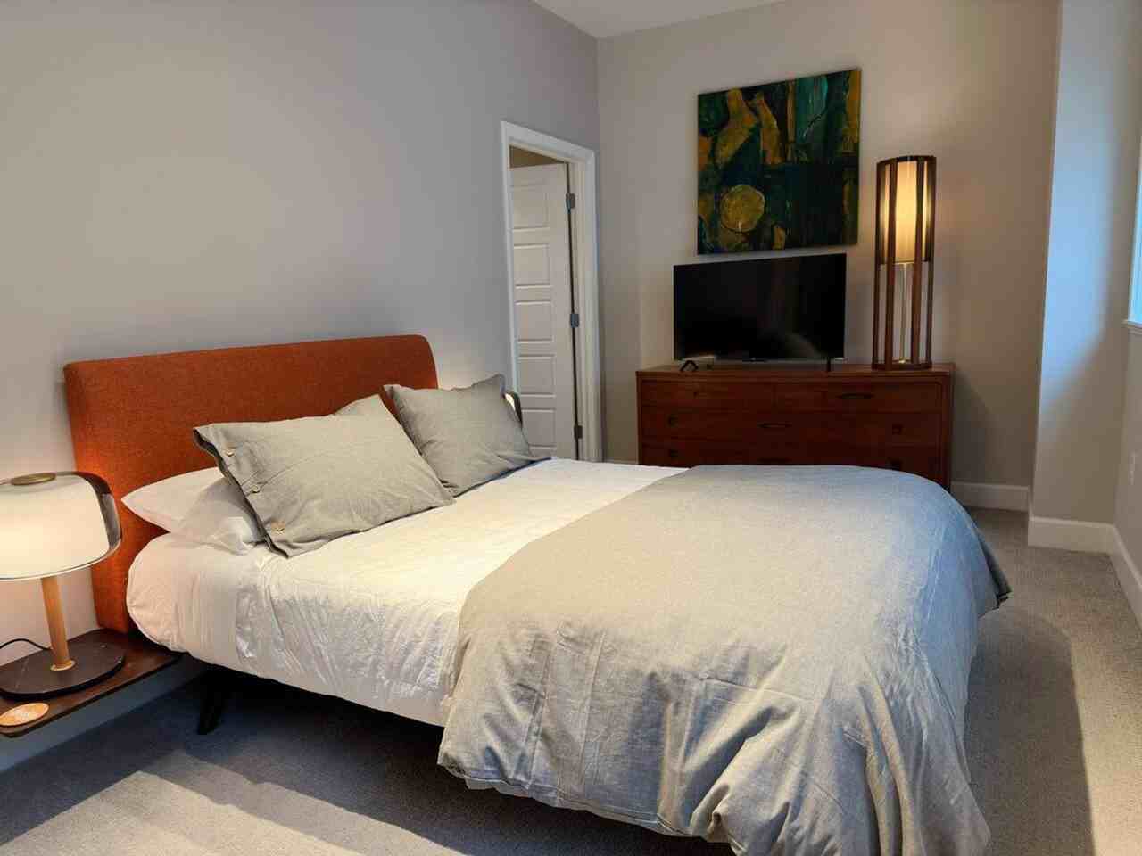 256 E Main St #1237043P - Photo 5 of 17