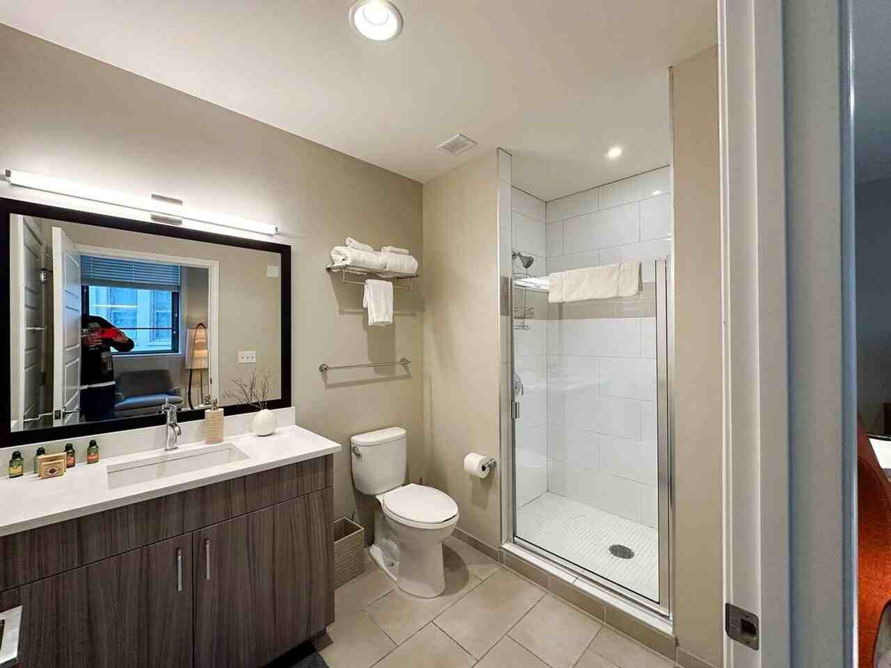 256 E Main St #1237043P - Photo 7 of 17