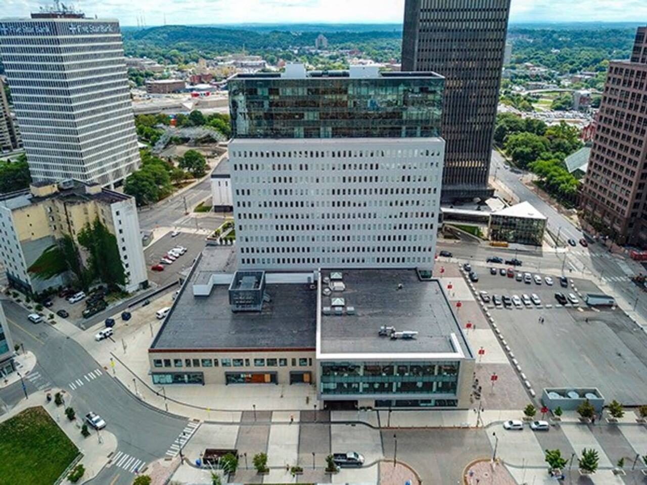 280 East Broad Street - Photo 5 of 56