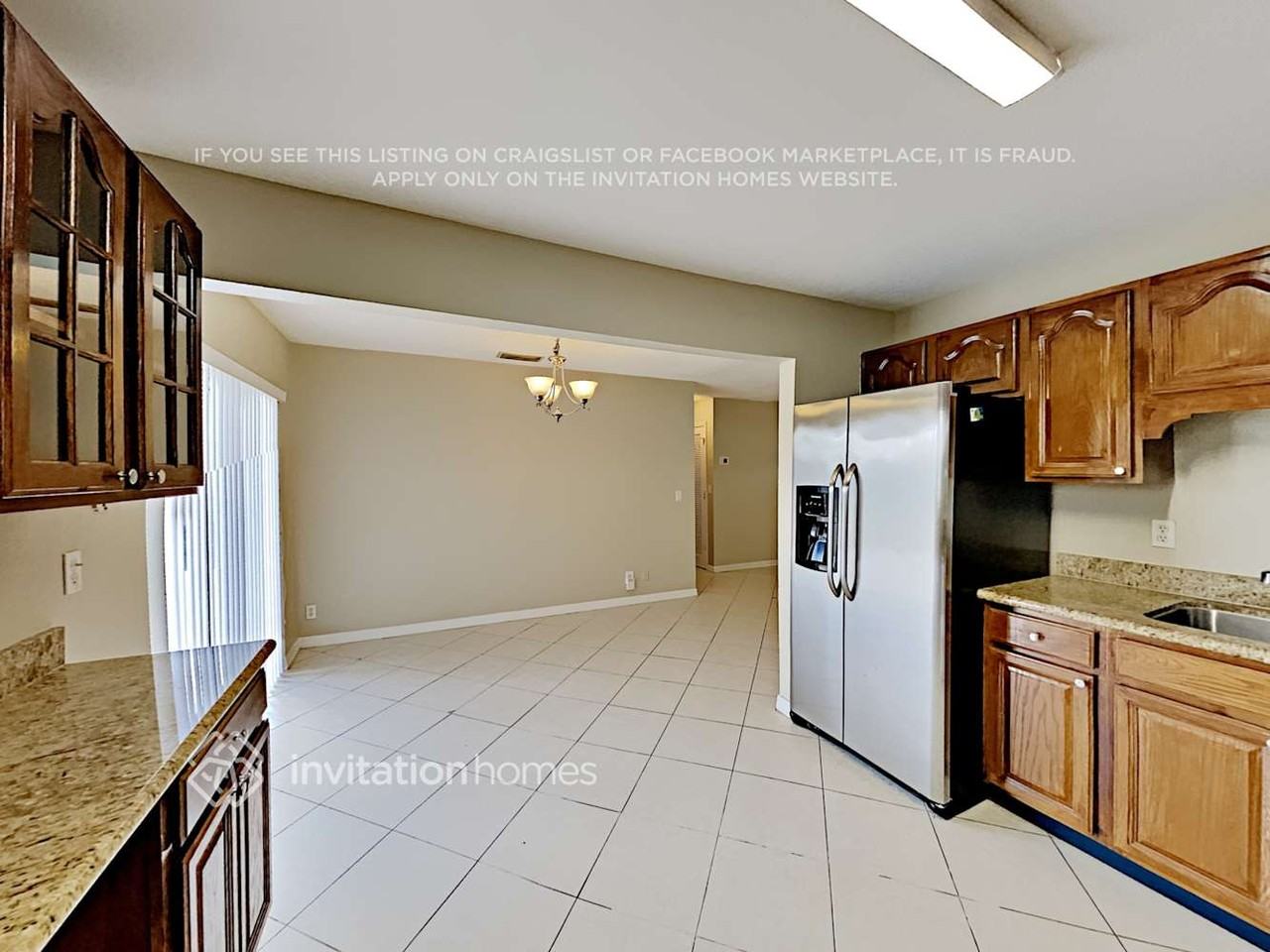 9387 Gettysburg Rd - Photo 6 of 17