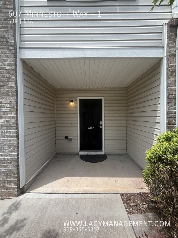 607 Minnestott Way #1 - Photo 3 of 50