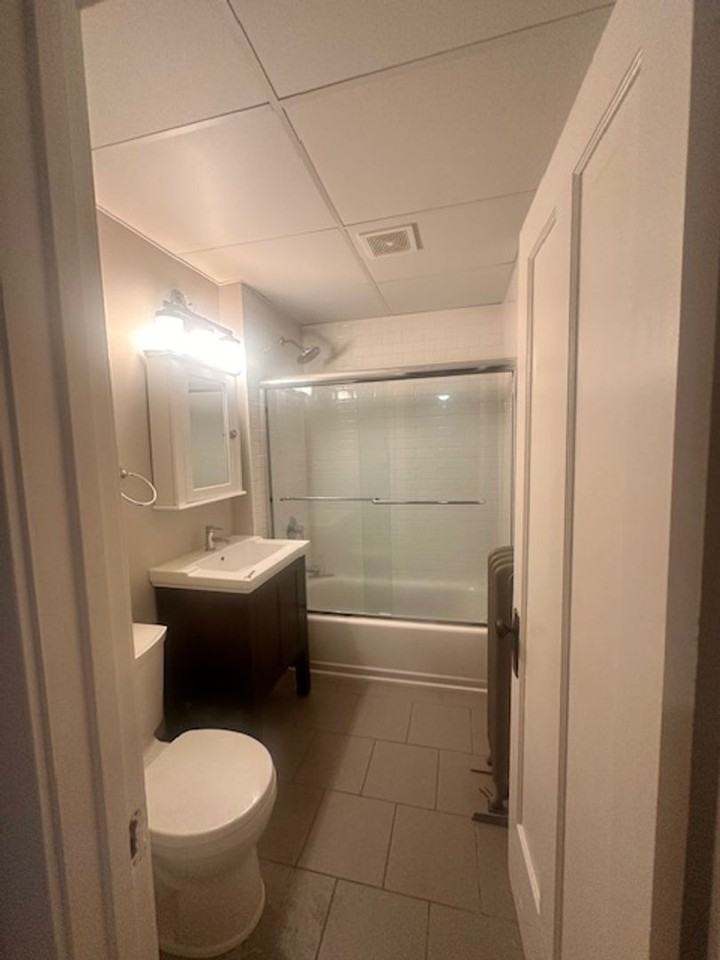 Beautiful Renovated Units - Photo 7 of 24