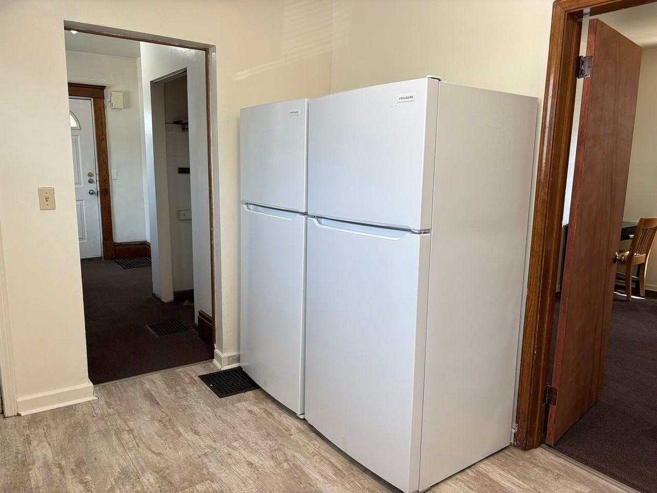 524 S. Forest Ave - Photo 4 of 50