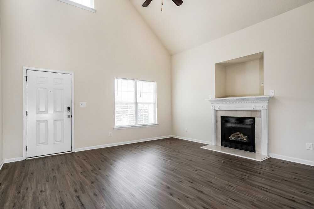 1056 S Philwood Ct - Photo 4 of 17