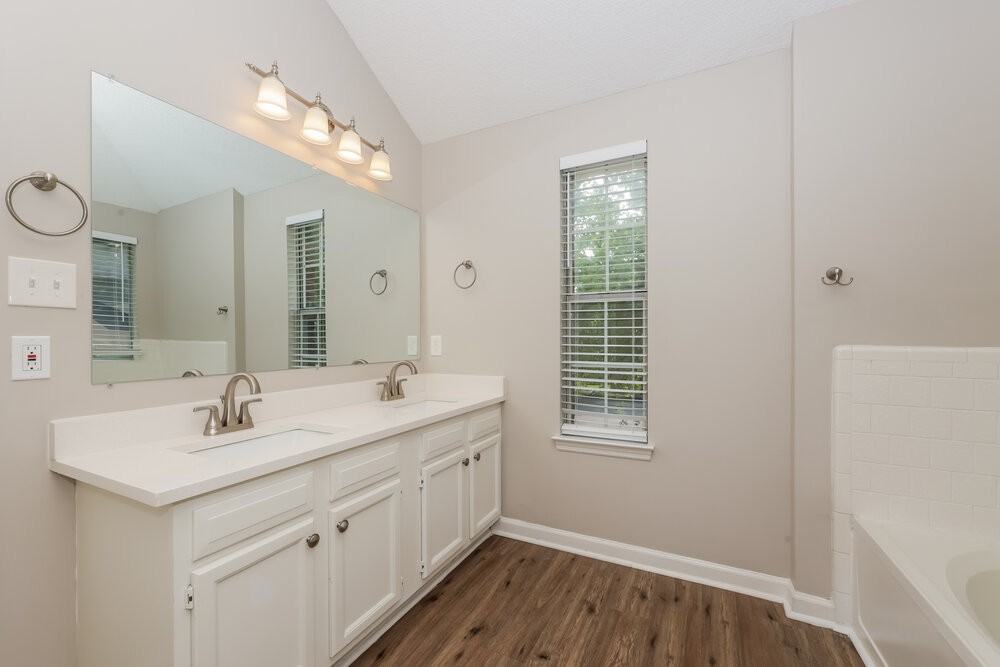 1229 Jacksons View Rd - Photo 6 of 13
