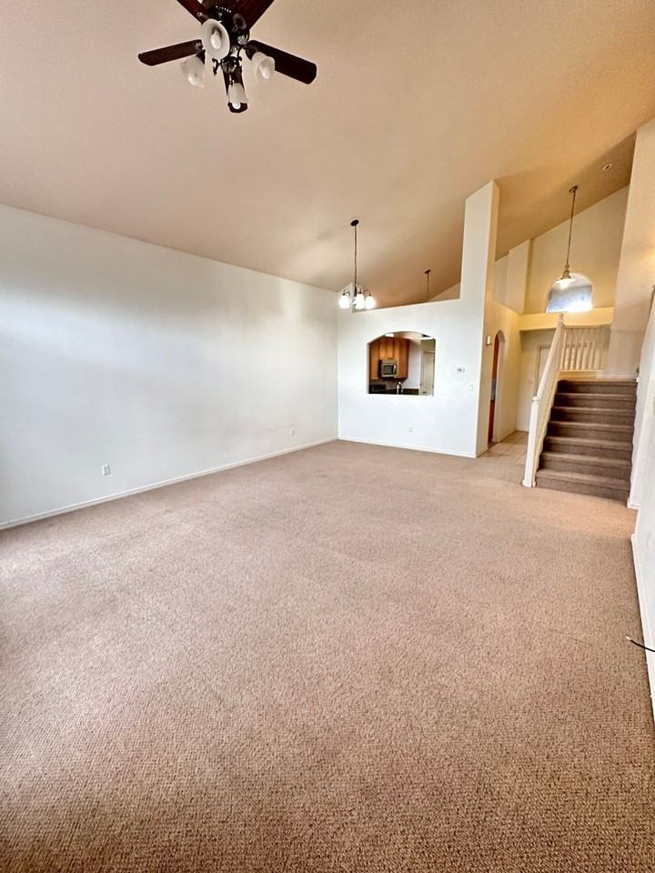 7419 Desert Eagle Rd Ne - Photo 5 of 35