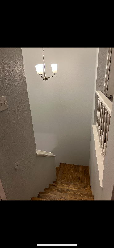 981 East Snohomish Avenue #1 - Photo 3 of 18