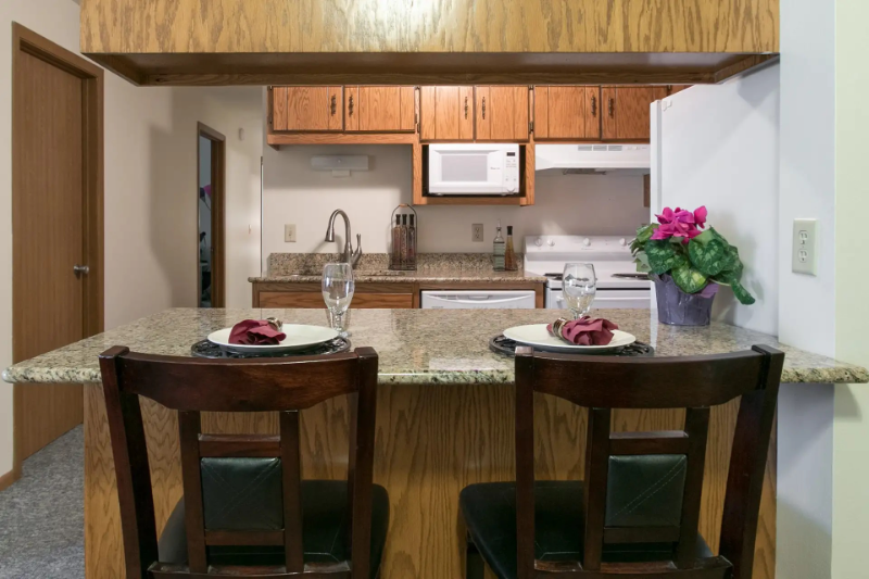 505 12th St S #305 - Photo 5 of 14