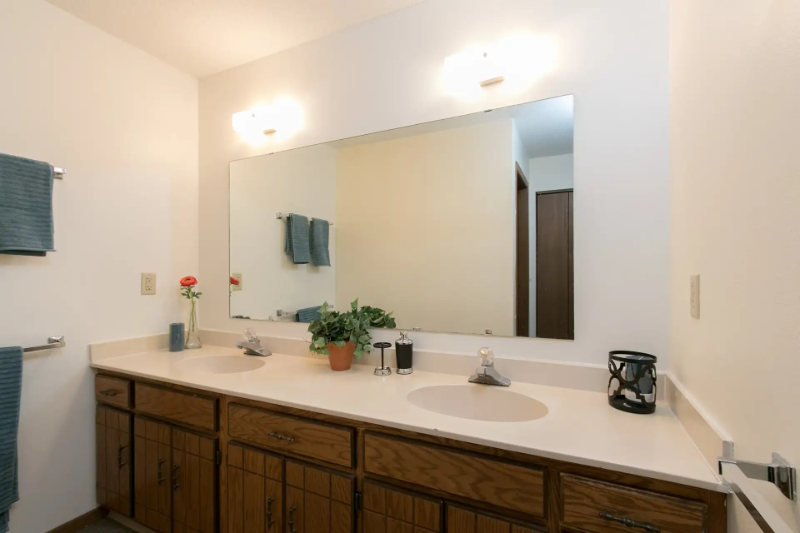 505 12th St S #305 - Photo 6 of 14