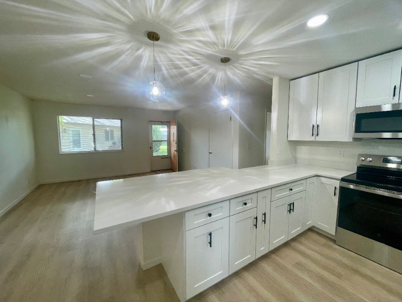 1337 Cherry St - Photo 5 of 20